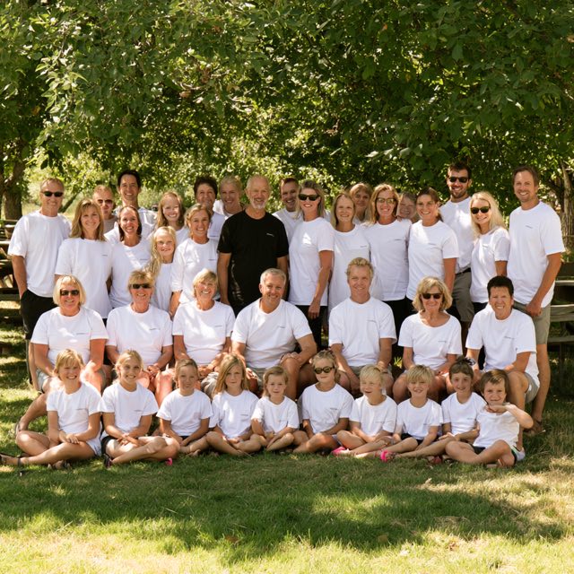 The family reunion, 2019
